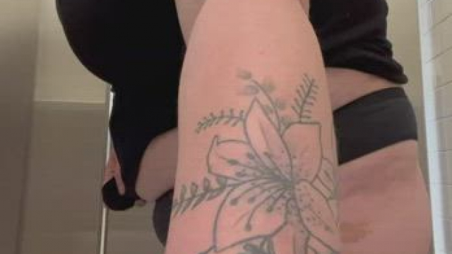 Showing off my busty side