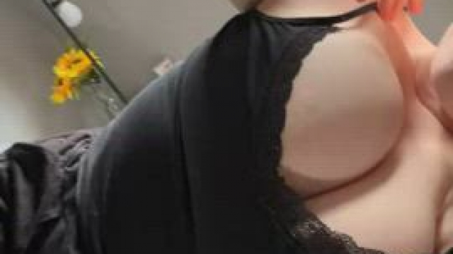 Nothing I love more than showing off my big tits (OC,20)