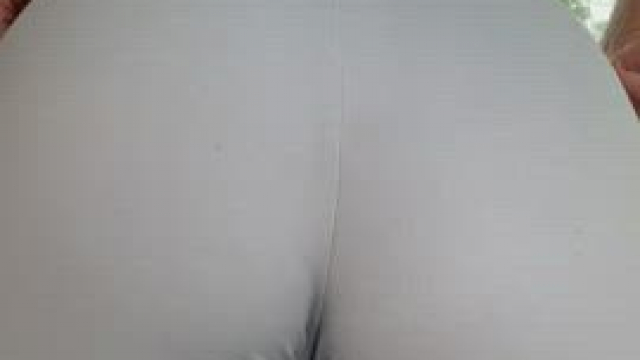 I’m offering my ass to you, will you accept it ?