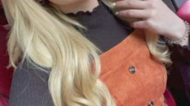 They say don’t get in a car with a stranger, would my vag change your mind