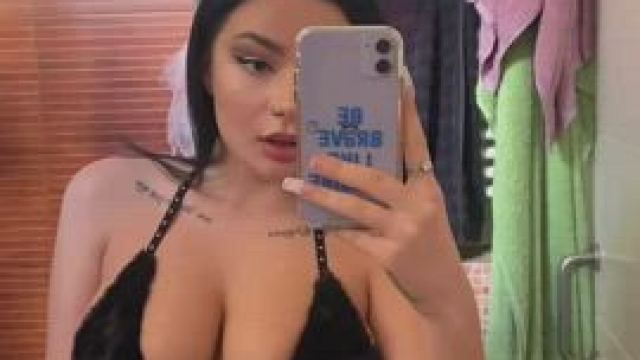 Seriously, take this bra off me and screw me in bathroom