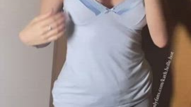 Would you fuck me raw on our first date?