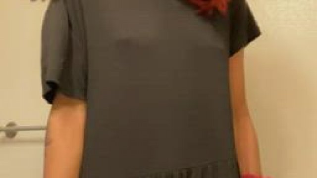 Revealing a cute surprise!