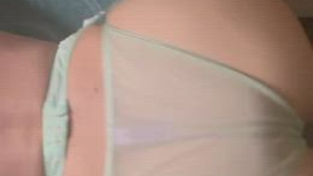 Just here for the men who appreciate thick girls