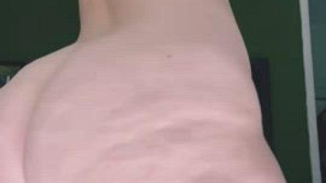 how hard would you fuck my pixar momma ass?