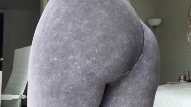 Would you bang a mother you met at the gym?