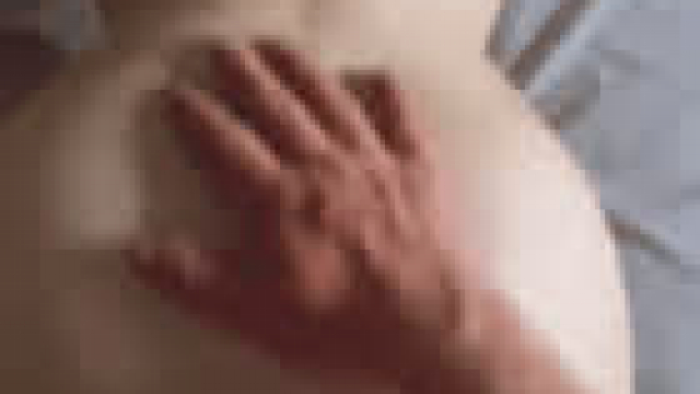 Tiny waisted bang dildo