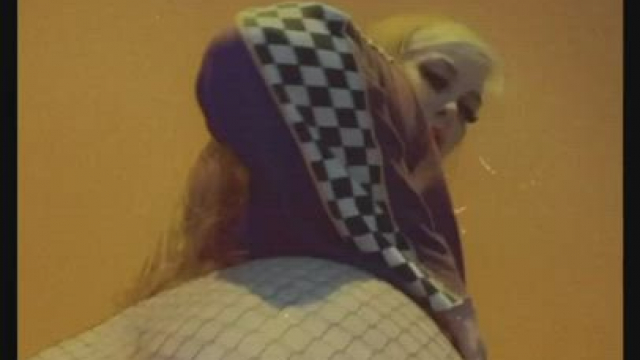 Would you eat my fat ass? Yes or no?