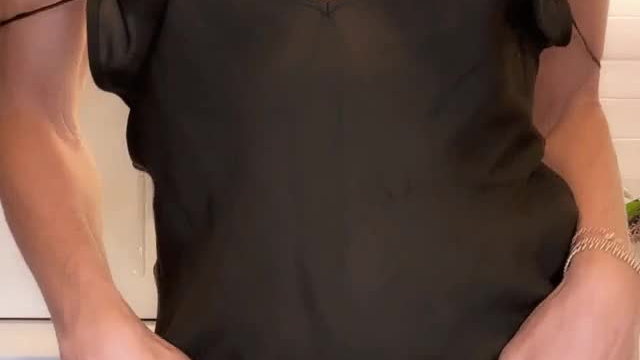 Married momma here.. At your service