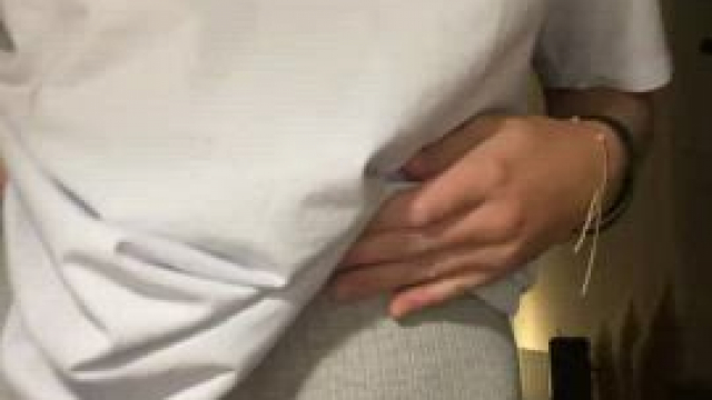 Is there anyone who wants to fuck today?