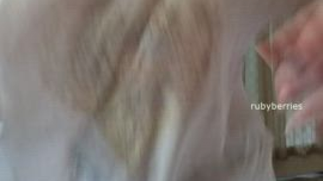 Wish I had someone irl I could show my tits to, oh well at least I have you buddies